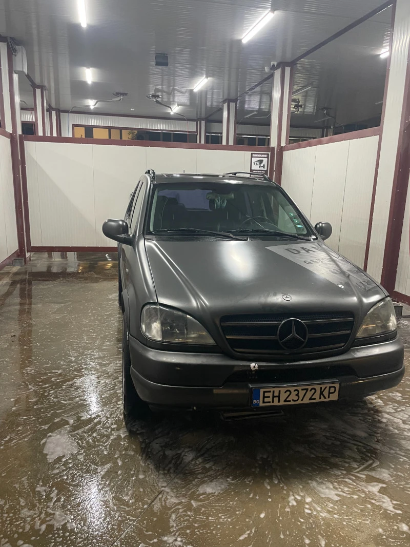 Mercedes-Benz ML 430, снимка 3 - Автомобили и джипове - 47712685