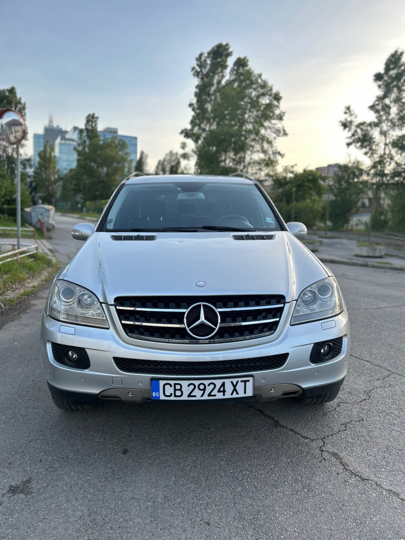 Mercedes-Benz ML 320 SPORT, снимка 1 - Автомобили и джипове - 46460561