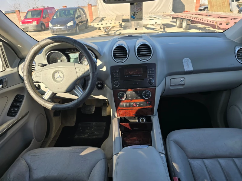 Mercedes-Benz ML 320 3.2cdi ТЕГЛИЧ, снимка 9 - Автомобили и джипове - 49361425