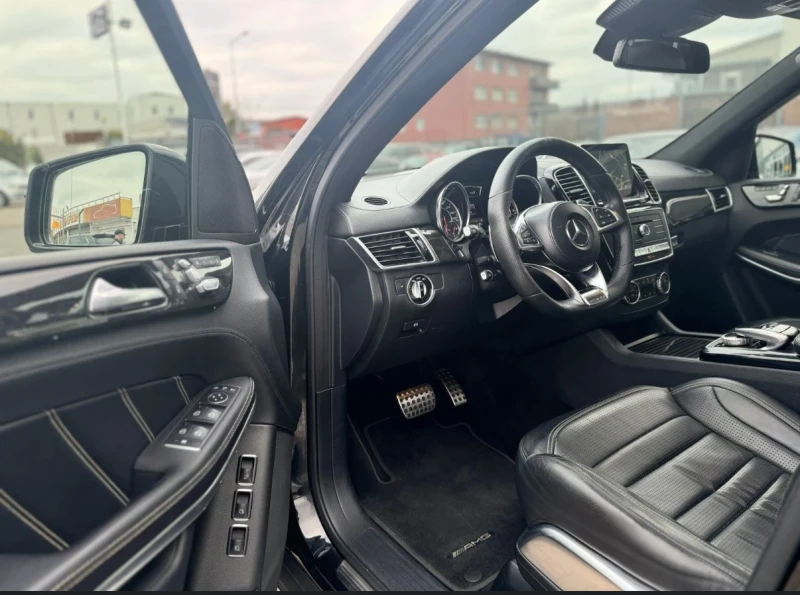 Mercedes-Benz GLS 63 AMG 4MATIC/585к.с./7МЕСТА/PANO/360CAM/LED/DISTRONIC, снимка 10 - Автомобили и джипове - 49525987