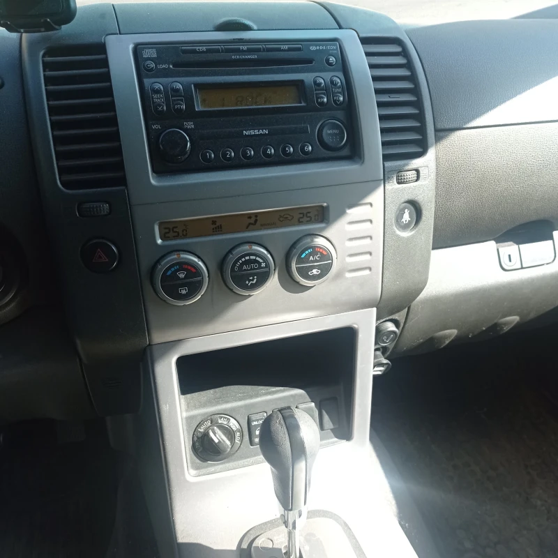 Nissan Pathfinder, снимка 2 - Автомобили и джипове - 52155181
