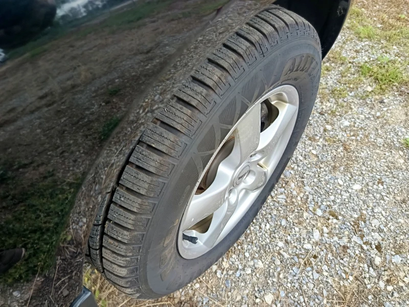 Hyundai Tucson, снимка 13 - Автомобили и джипове - 52921432