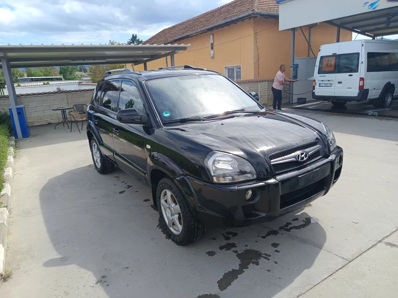 Hyundai Tucson, снимка 3 - Автомобили и джипове - 52921432