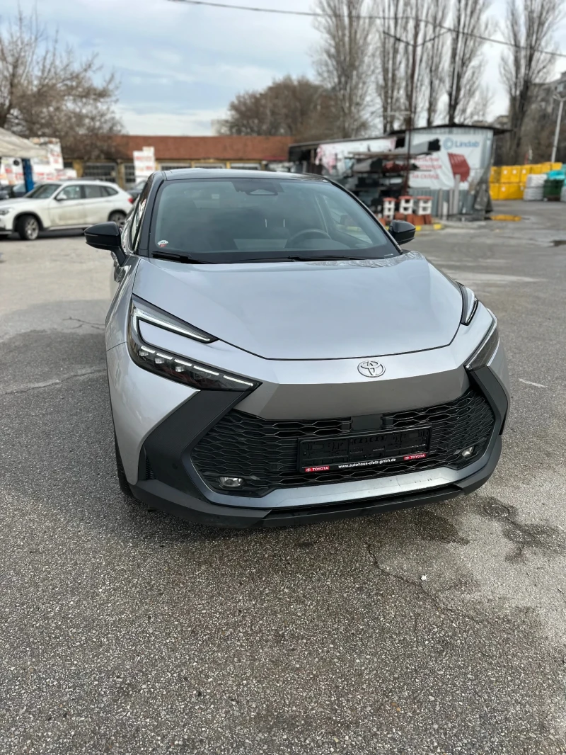 Toyota C-HR  2.0 налична Team D * LED* ACC* el Heck CAM SHZ 