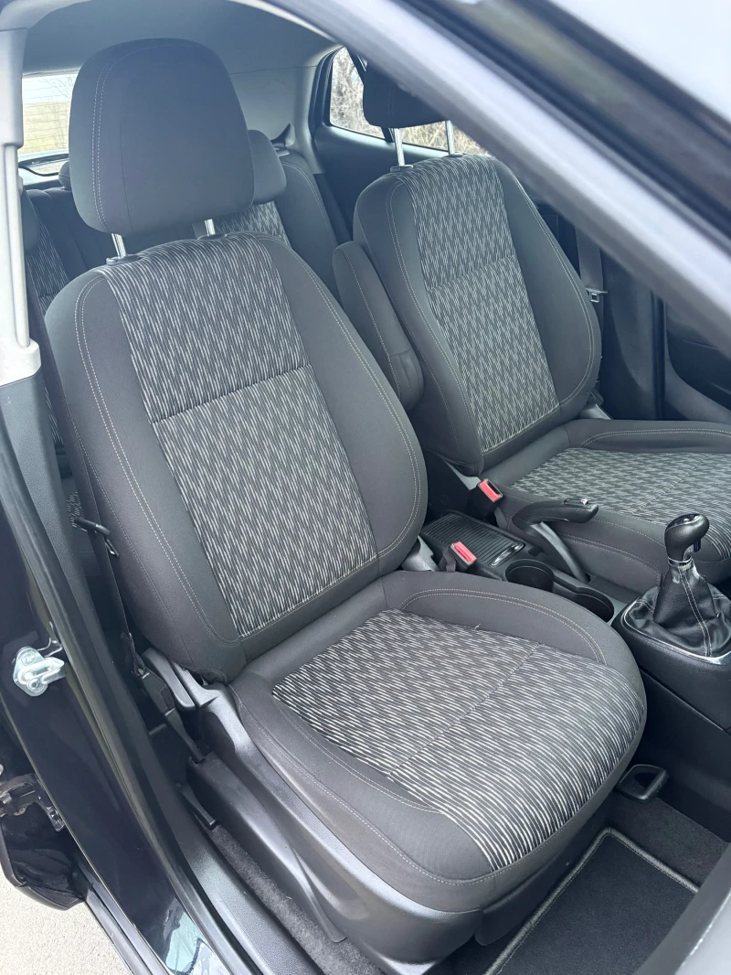 Opel Mokka 1.7CDTI 131 КС , снимка 11 - Автомобили и джипове - 53275257