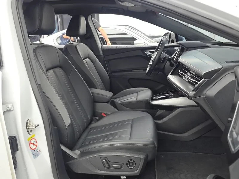 Audi Q4 40 Premium - ���� 30% ����� | Mobile.bg � ����������� 11