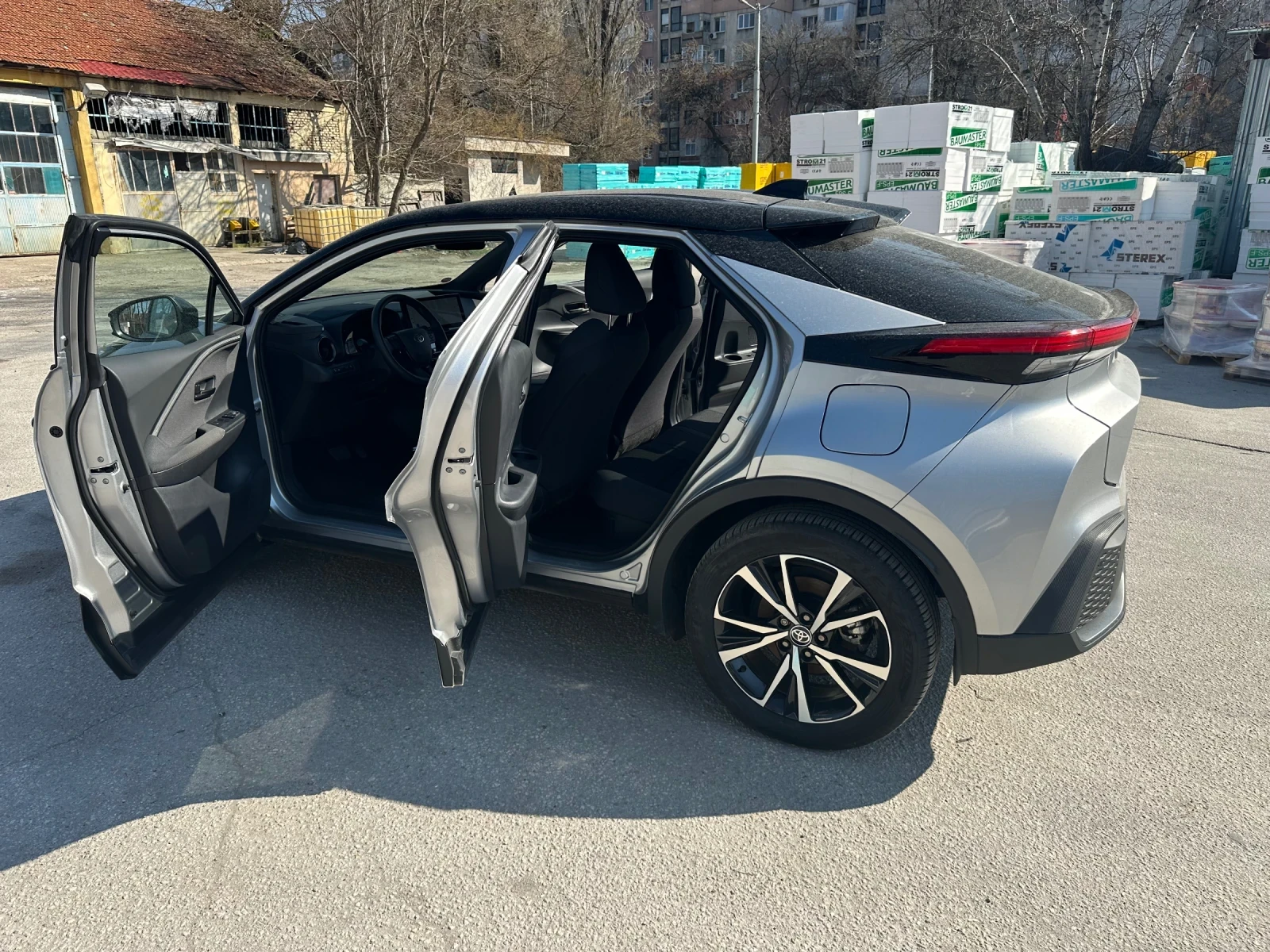 Toyota C-HR  2.0  НАЛИЧНА  Team D * LED* ACC* el Heck CAM SHZ , снимка 14 - Автомобили и джипове - 53806014