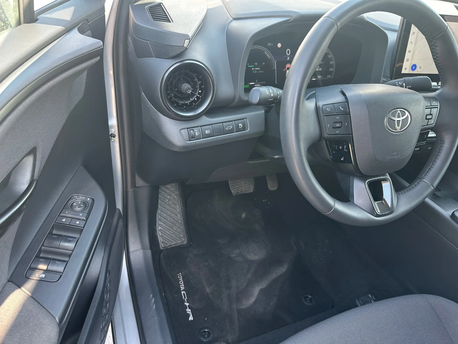 Toyota C-HR  2.0  НАЛИЧНА  Team D * LED* ACC* el Heck CAM SHZ , снимка 17 - Автомобили и джипове - 53806014