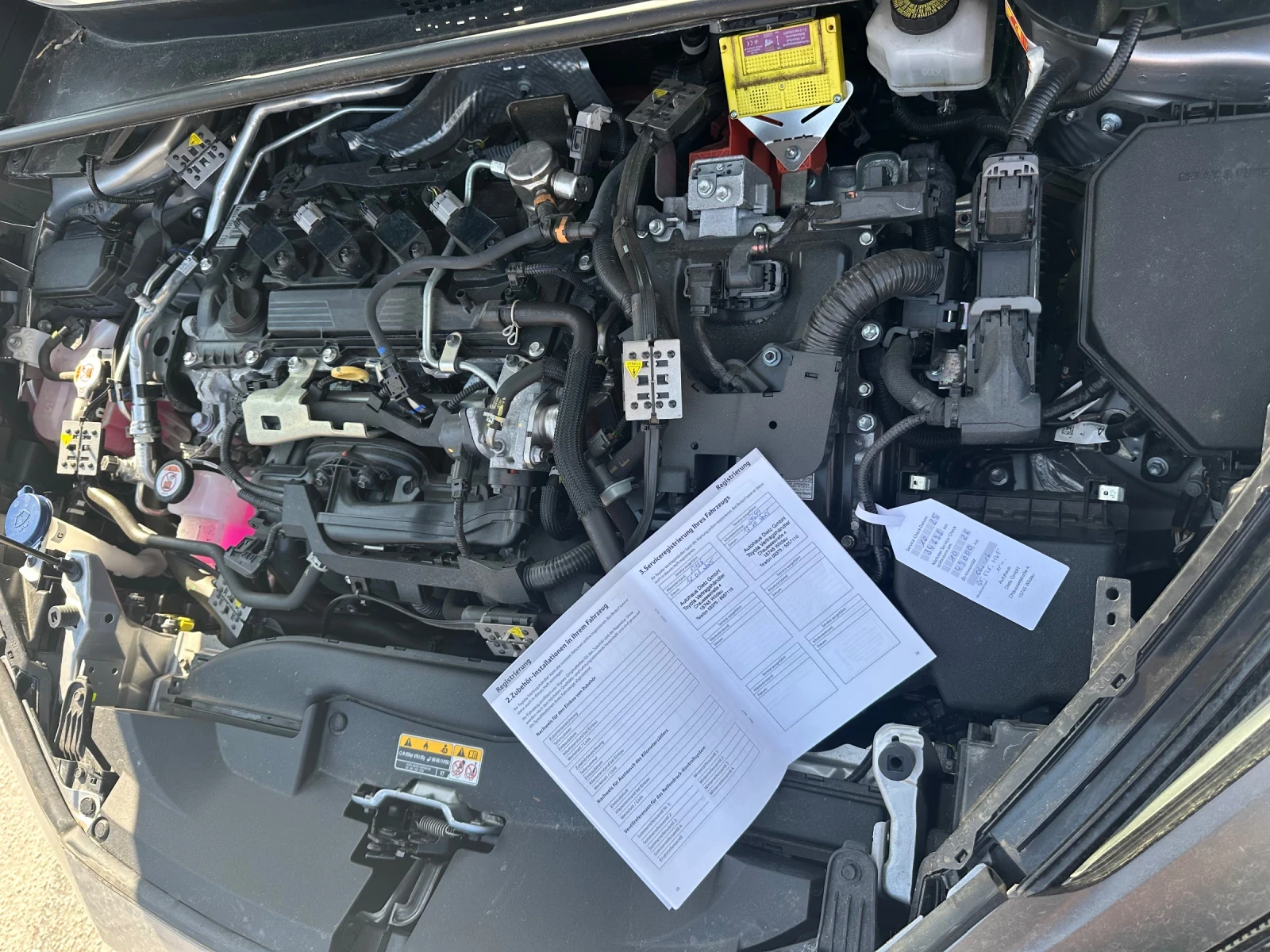 Toyota C-HR  2.0  НАЛИЧНА  Team D * LED* ACC* el Heck CAM SHZ , снимка 8 - Автомобили и джипове - 53806014