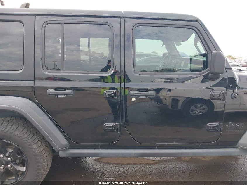 Jeep Wrangler 3.6l Unlimited Willys 4X4, снимка 13 - Автомобили и джипове - 53863443