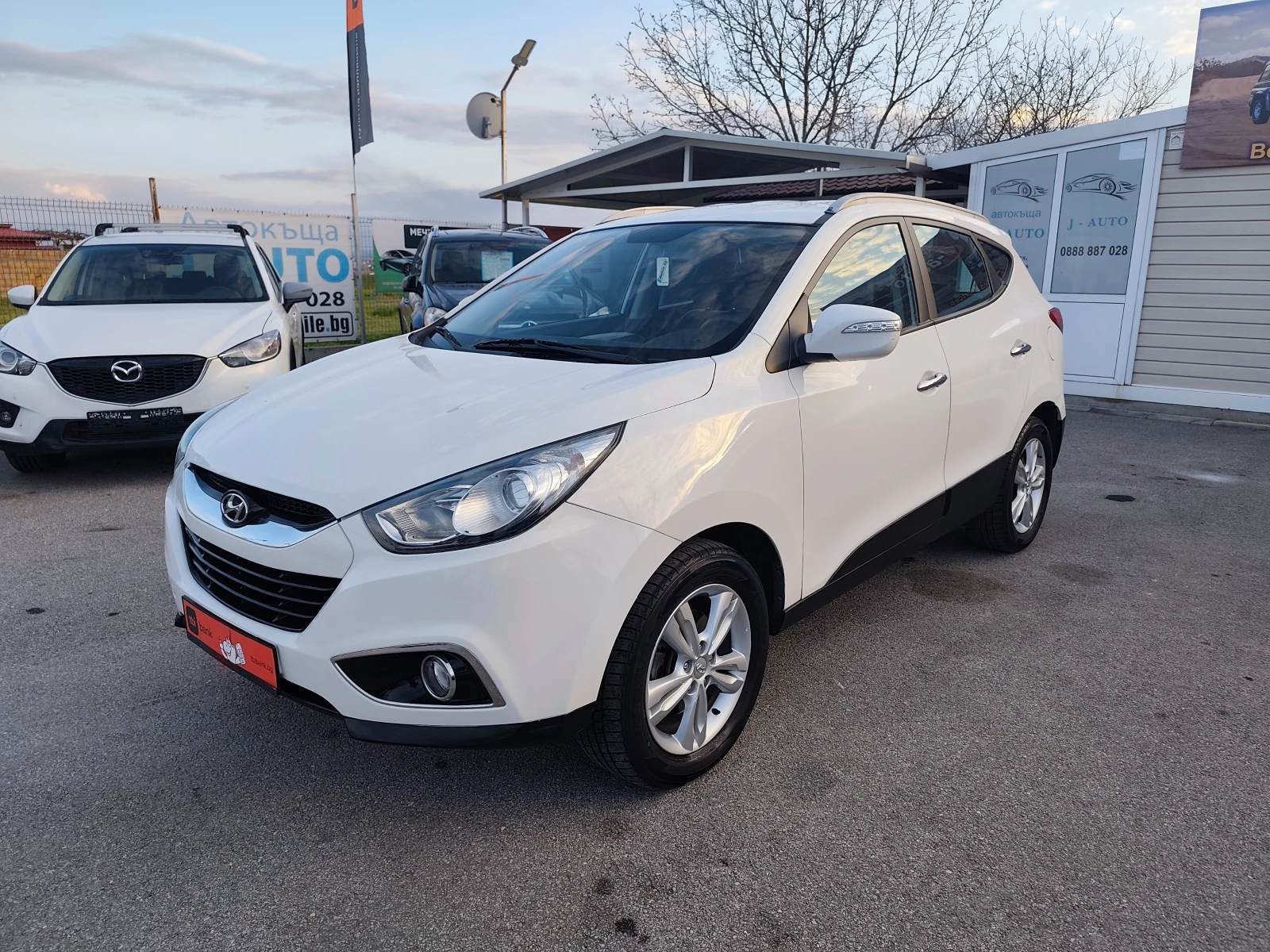 Hyundai IX35 1.7CRDI КОЖА, снимка 7 - Автомобили и джипове - 53990294