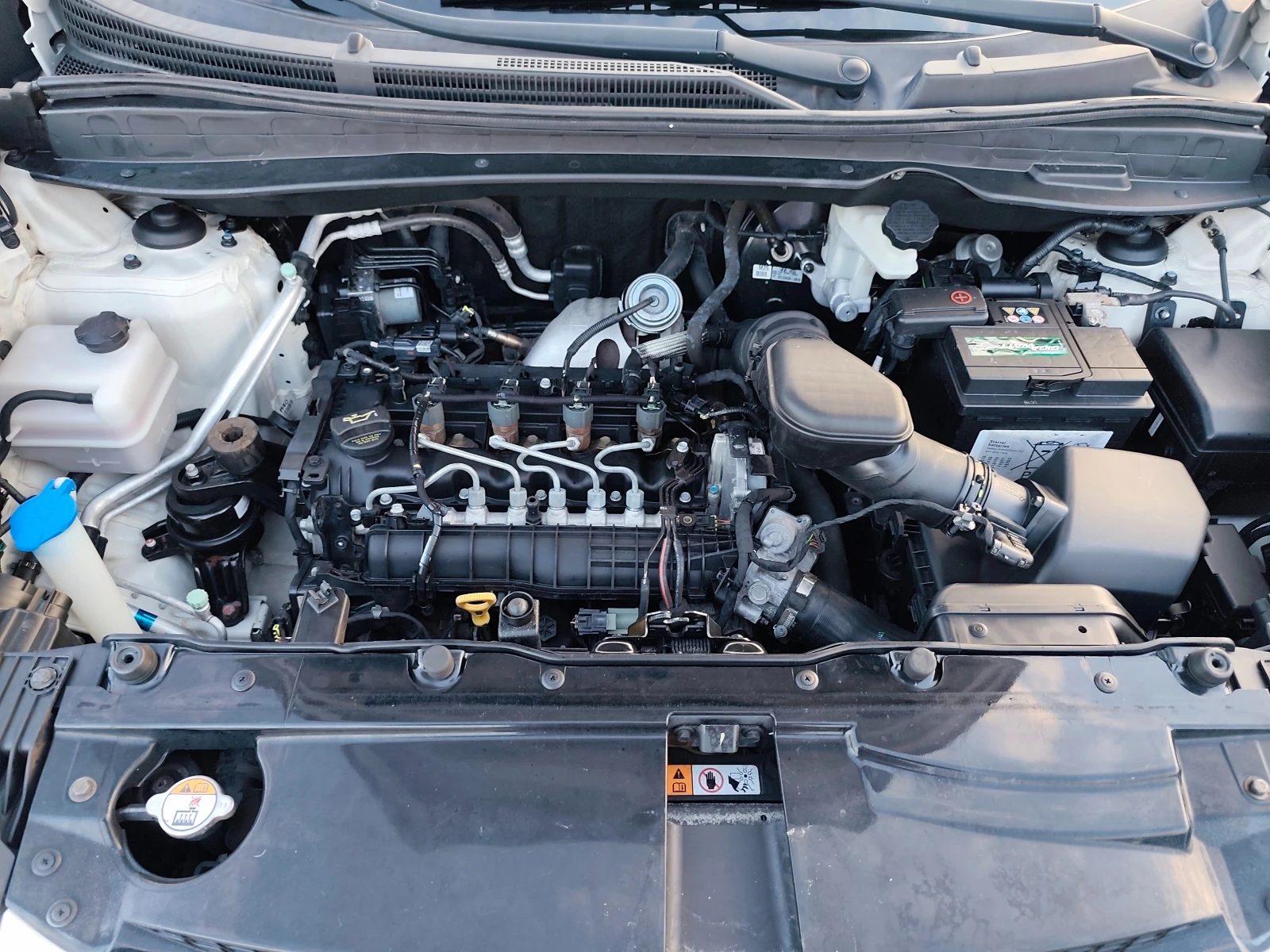 Hyundai IX35 1.7CRDI КОЖА, снимка 17 - Автомобили и джипове - 53990294