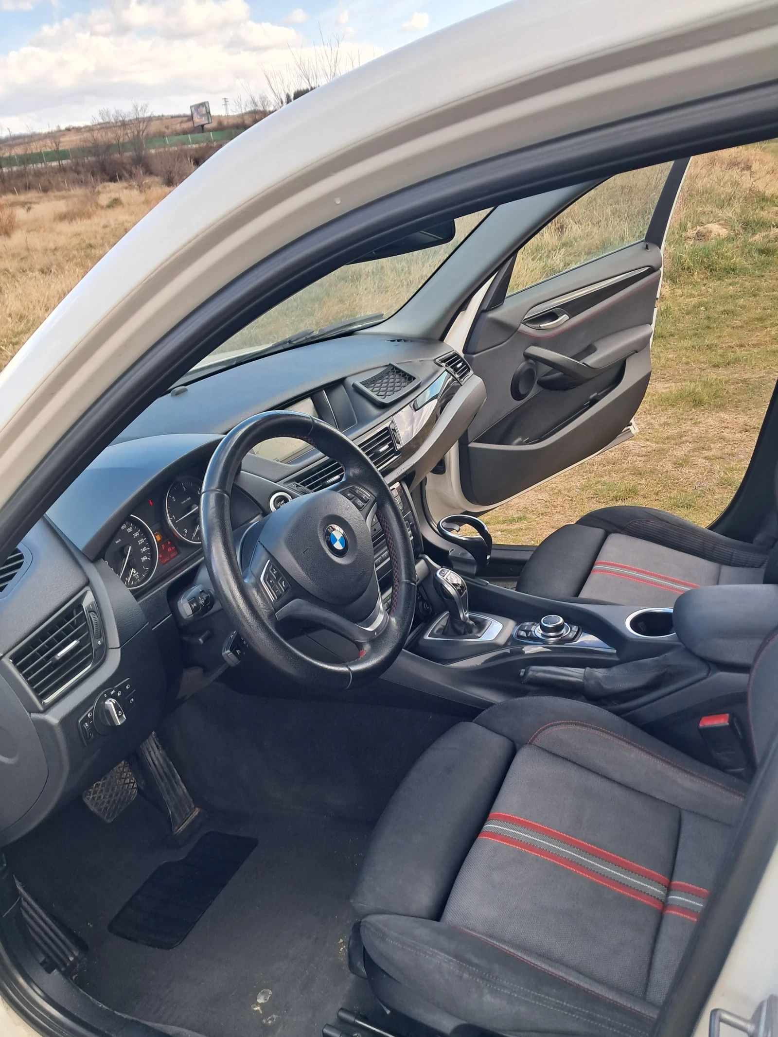 BMW X1 118d Sdrive СМЕНЕНИ ВЕРИГИ!!!, снимка 7 - Автомобили и джипове - 54003087