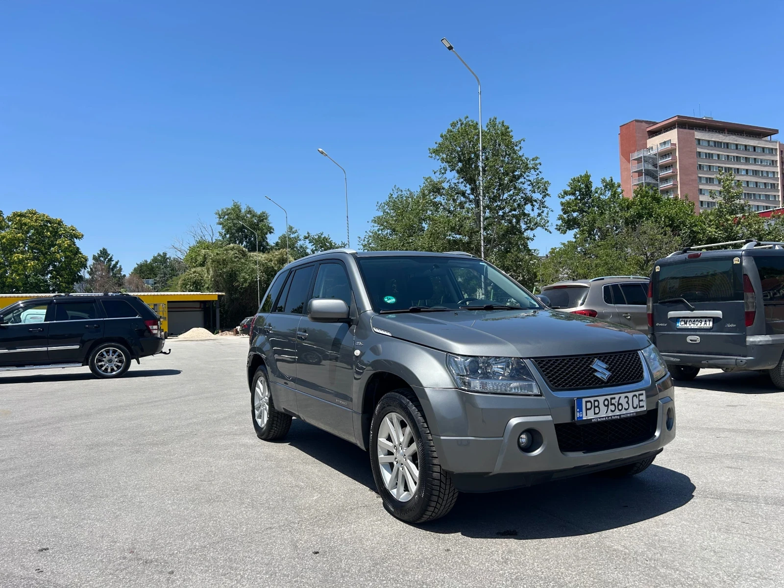 Suzuki Grand vitara, снимка 3 - Автомобили и джипове - 55096386