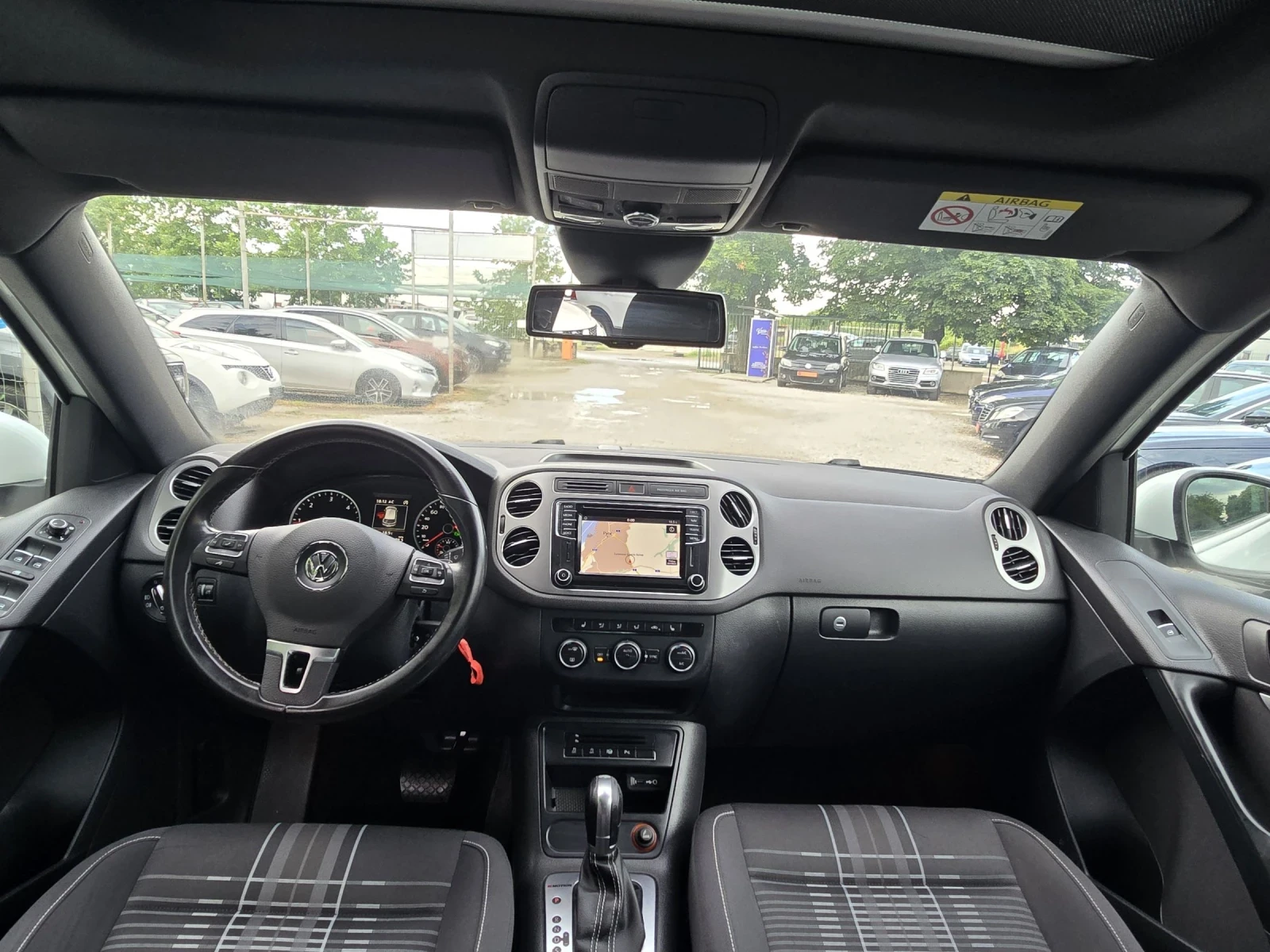 VW Tiguan 2.0 TDI-185kc/4x4/DSG/LOUNGE/�������� | Mobile.bg � ����������� 9