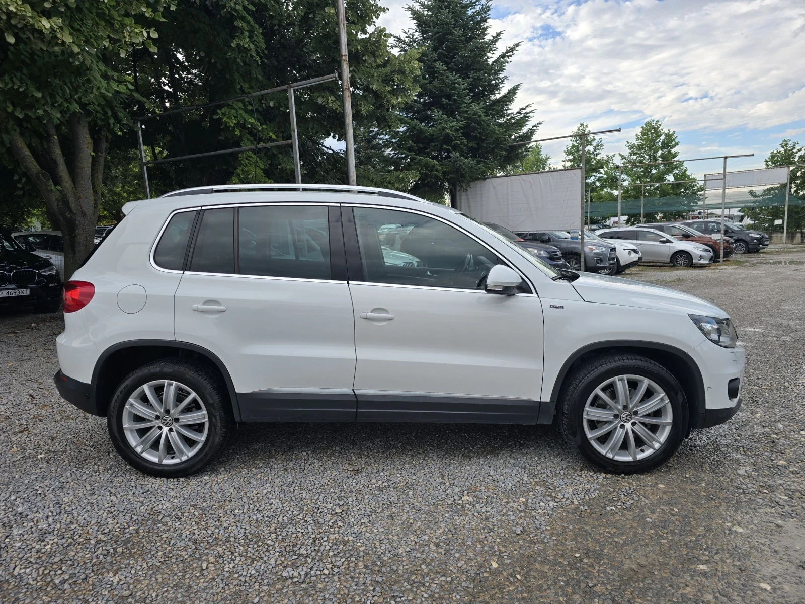VW Tiguan 2.0 TDI-185kc/4x4/DSG/LOUNGE/�������� | Mobile.bg � ����������� 4
