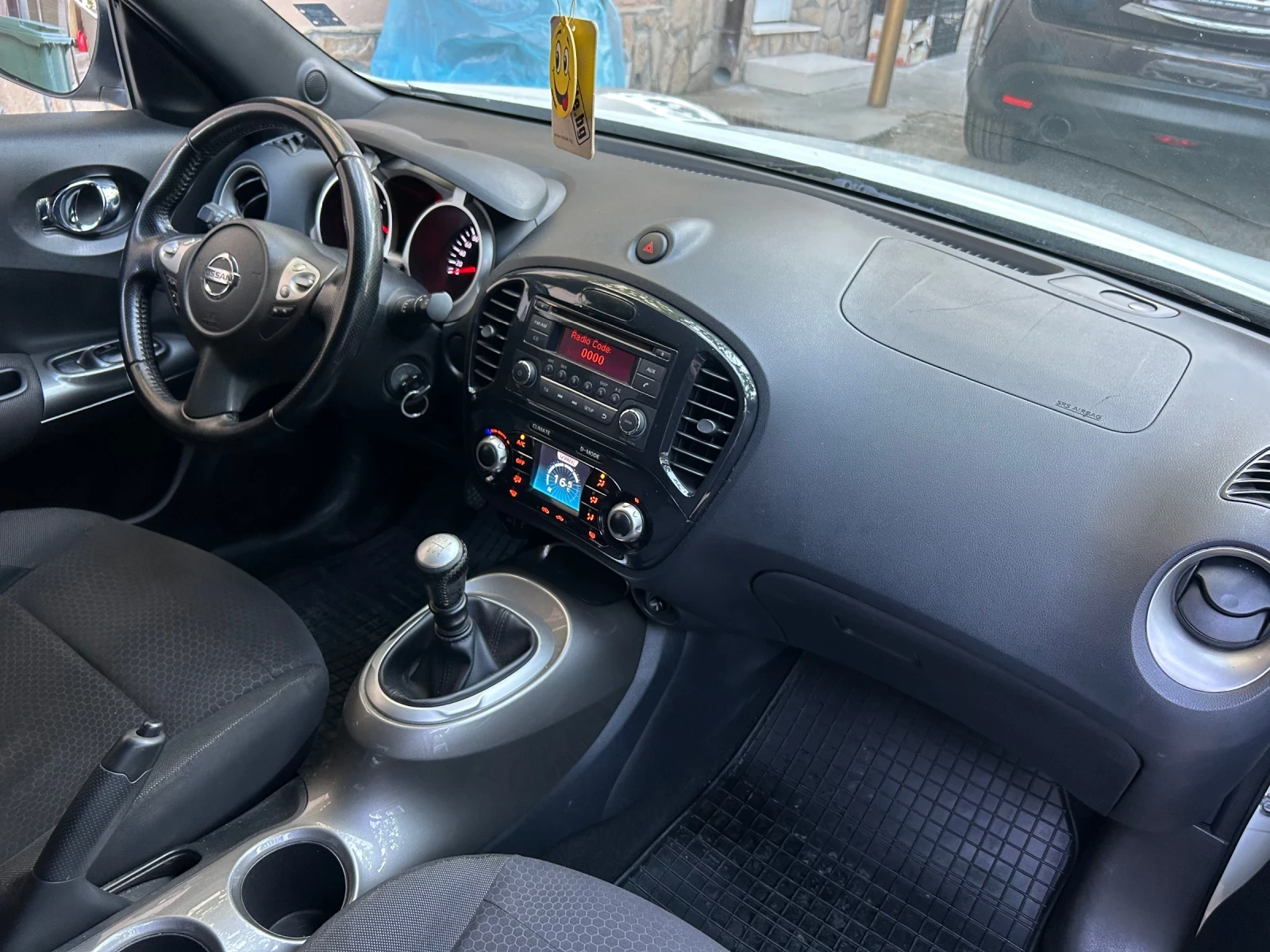 Nissan Juke 1.5dCi 6ск. ТОП, снимка 12 - Автомобили и джипове - 55694846