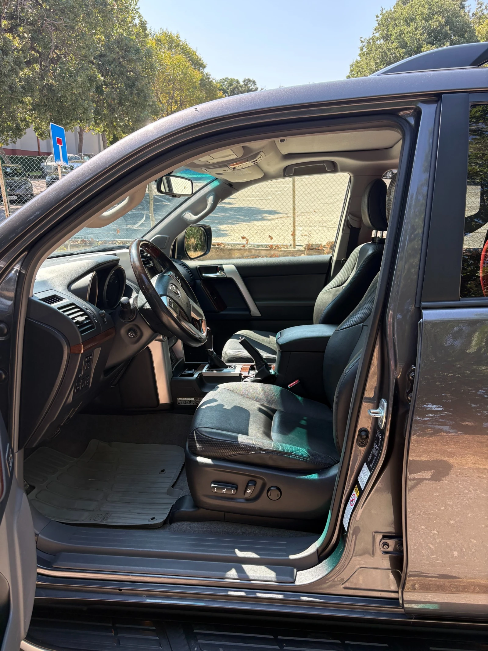 Toyota Land cruiser  Prado 3.0 D закупен от ТМ София, снимка 7 - Автомобили и джипове - 55800032