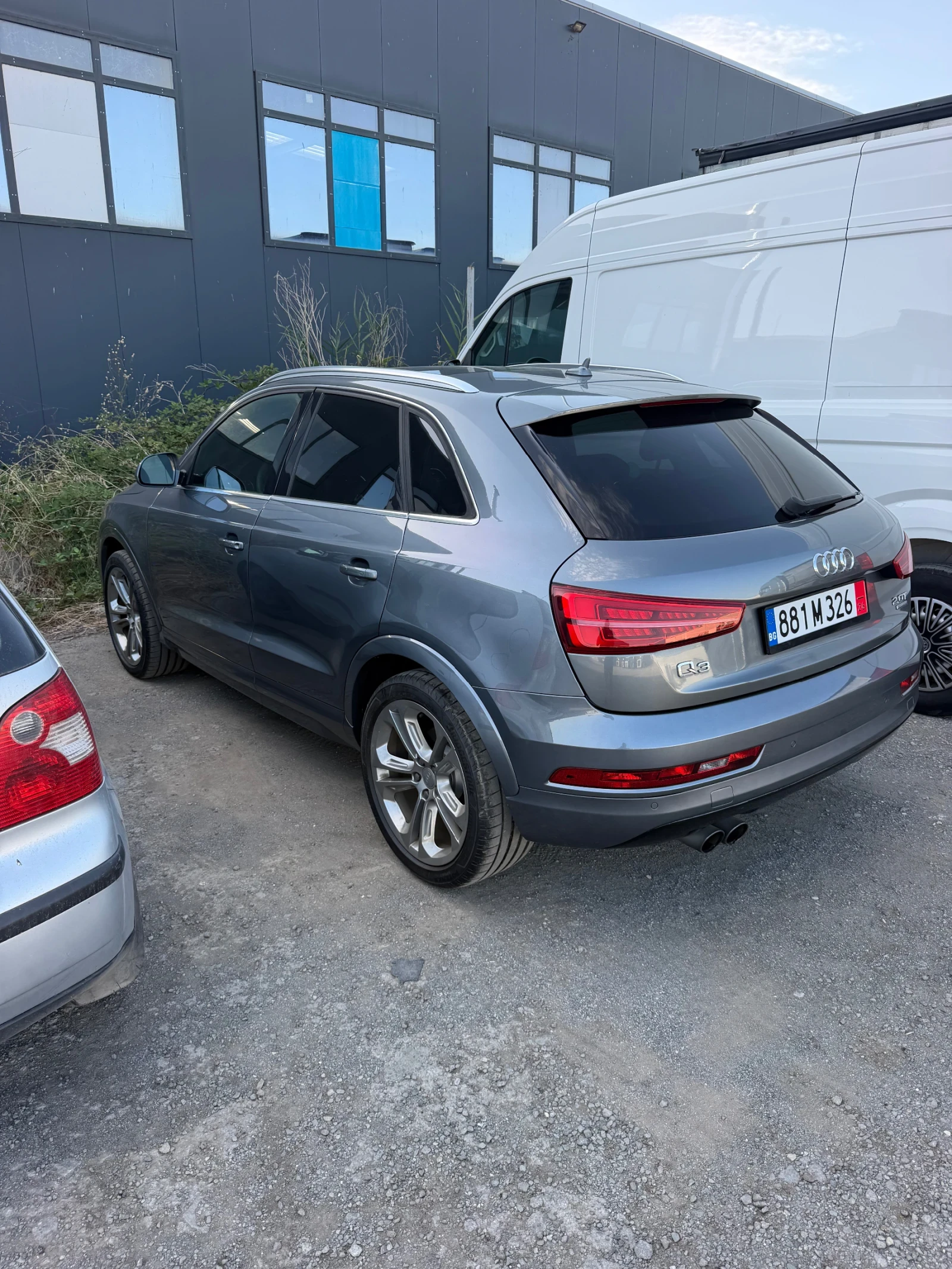 Audi Q3 2.0 Т, снимка 6 - Автомобили и джипове - 55878147