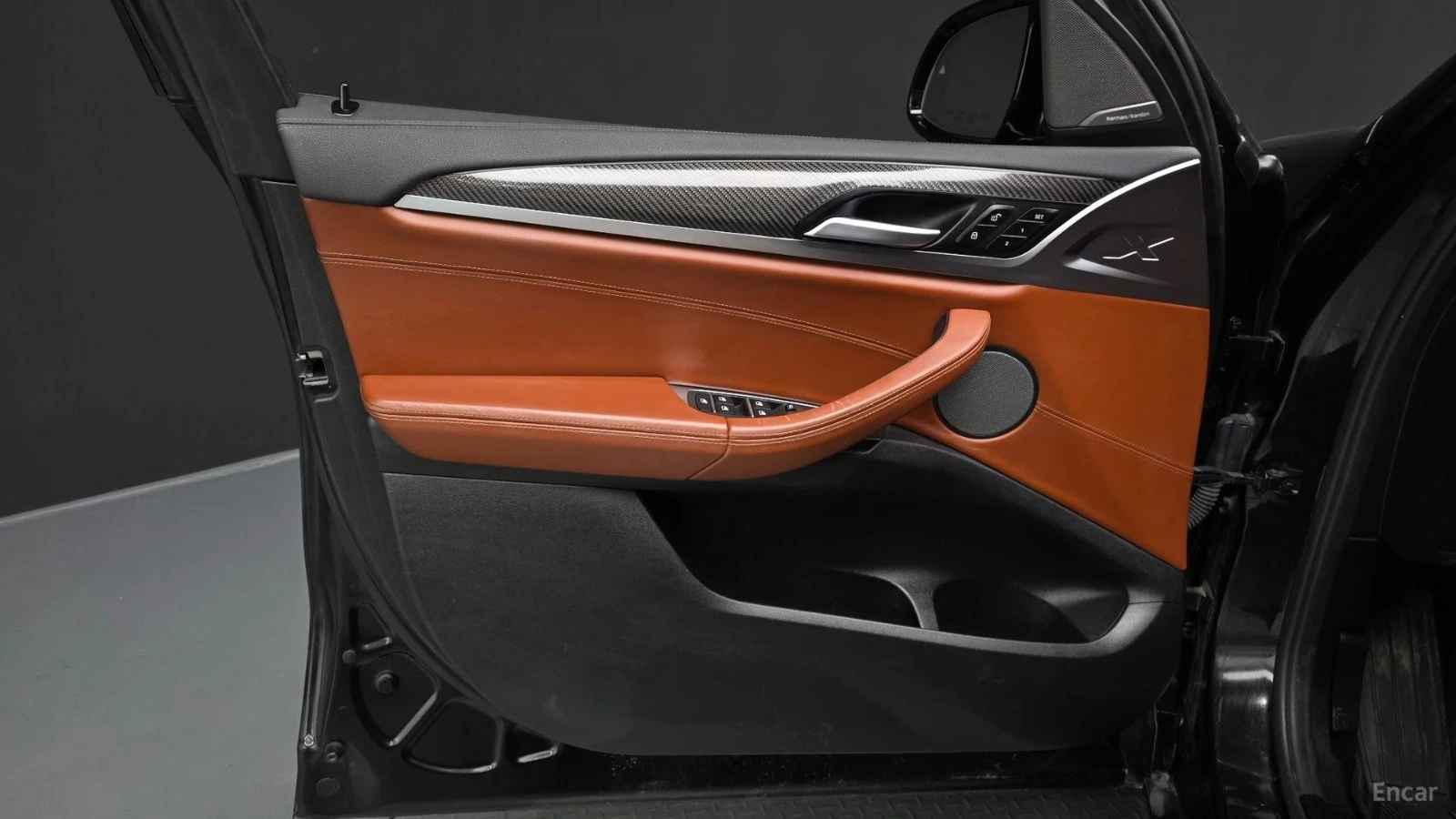 BMW X3 M COMPETITION* CARBON* �����* DIS* 360* HUD* HARMA | Mobile.bg � ����������� 13