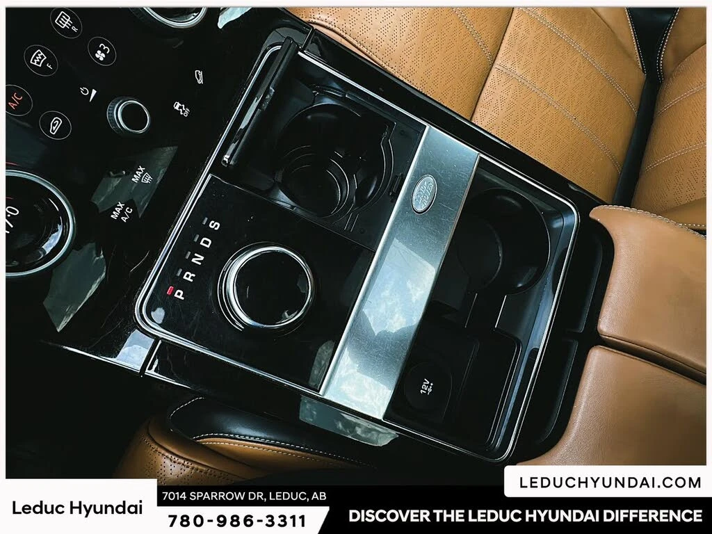 Land Rover Range Rover Velar 4WD* R-DYNAMIC* ХЕД-ЪП* 360 КАМЕРИ* КРАЙНА ЦЕНА* , снимка 13 - Автомобили и джипове - 56723250