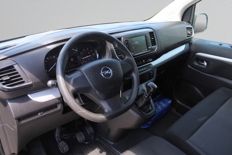 Opel Vivaro EDITION DC 2.0CDTI 150hp BVM6 E6/2010R10, снимка 6 - Бусове и автобуси - 50401609