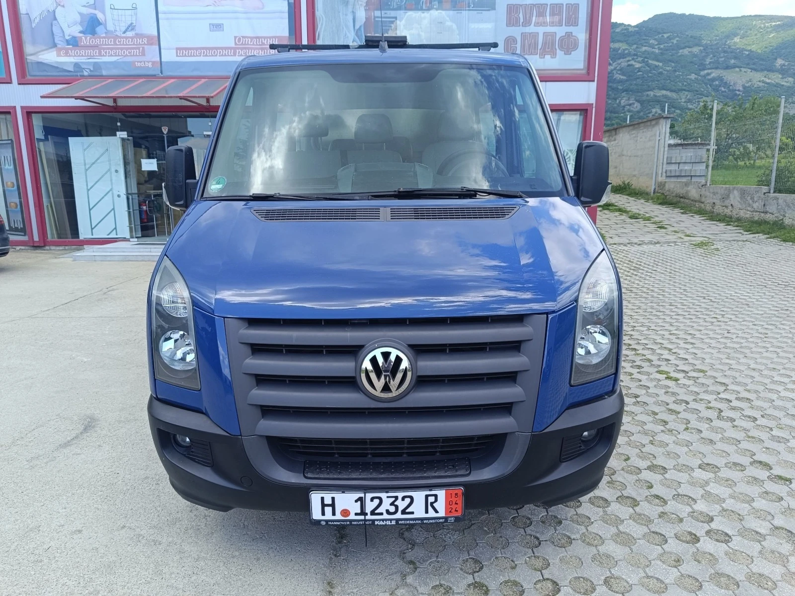 VW Crafter 6 места 2.5tdi KLIMA - изображение 2