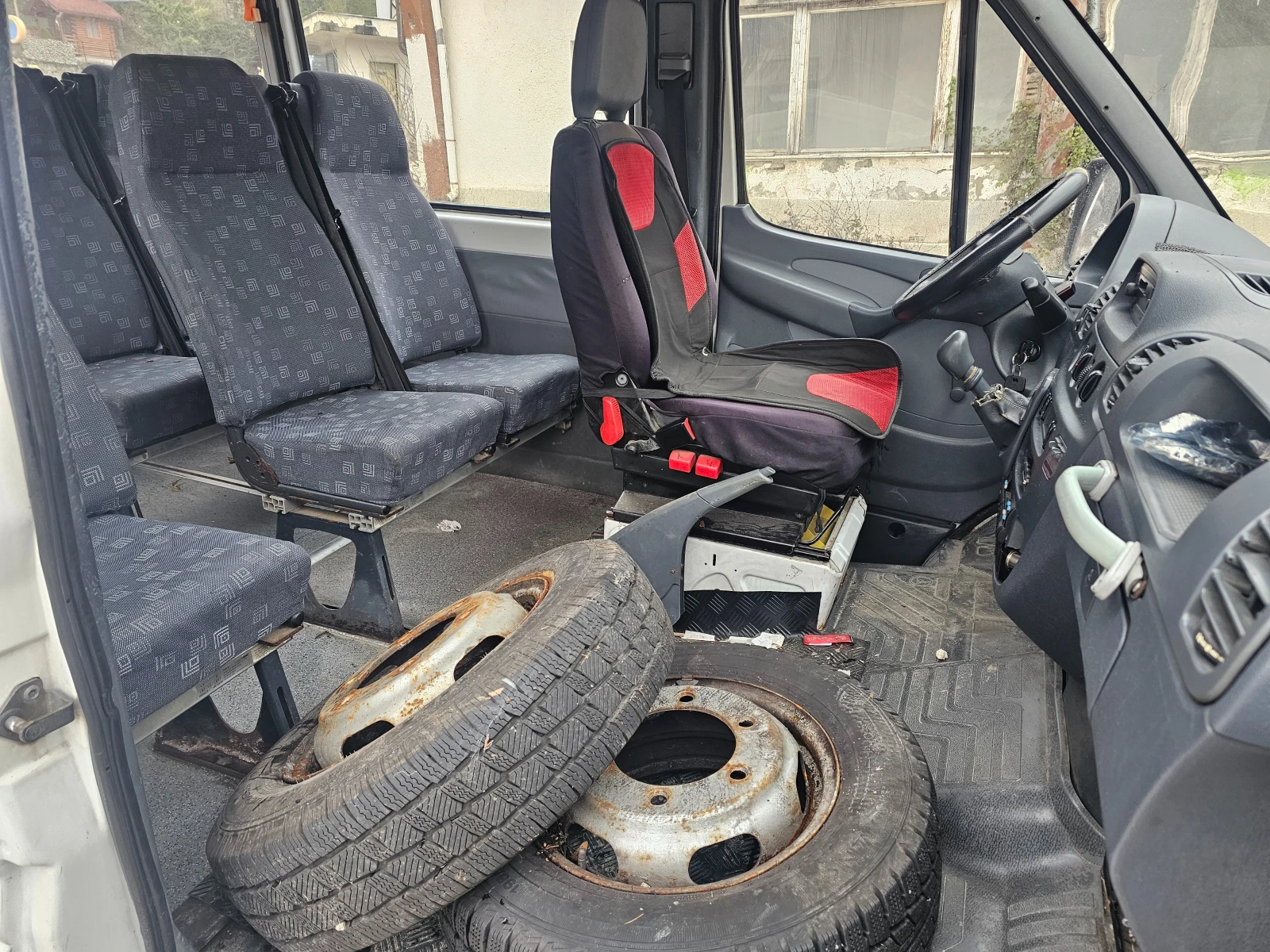 Mercedes-Benz Sprinter 411 20 места - изображение 7