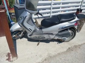 Обява за продажба на Piaggio Beverly 125 ~ 600 лв. - изображение 1