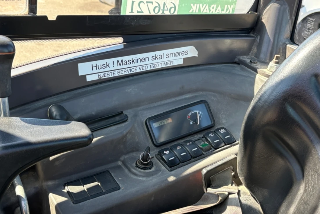 Багер Volvo Ec20D - изображение 5