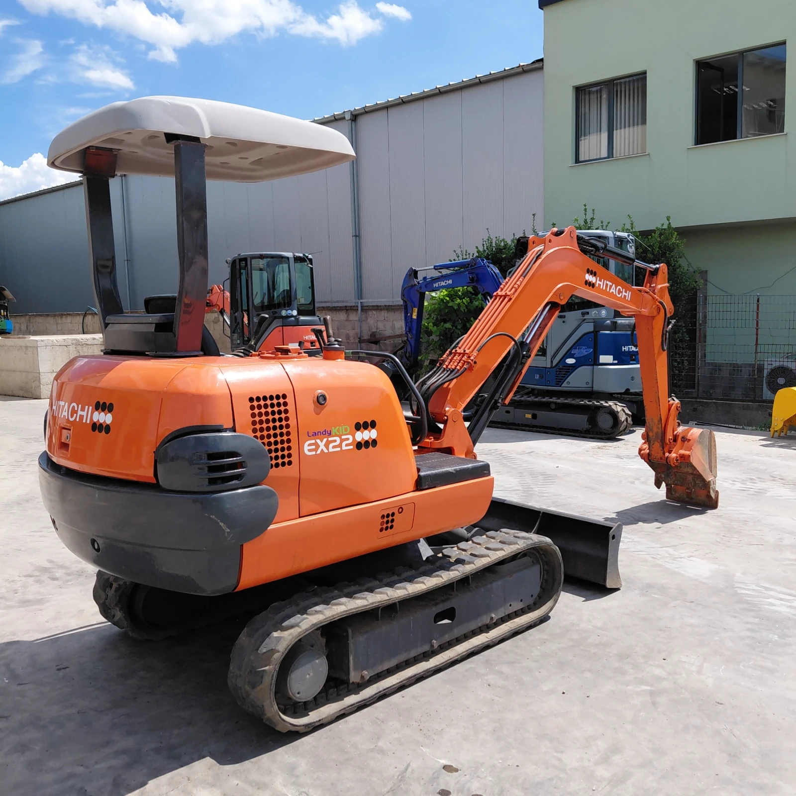 Багер Hitachi EX22-2 * 1800 МОТОЧАСА * КАТО НОВ * , снимка 5 - Индустриална техника - 53796219