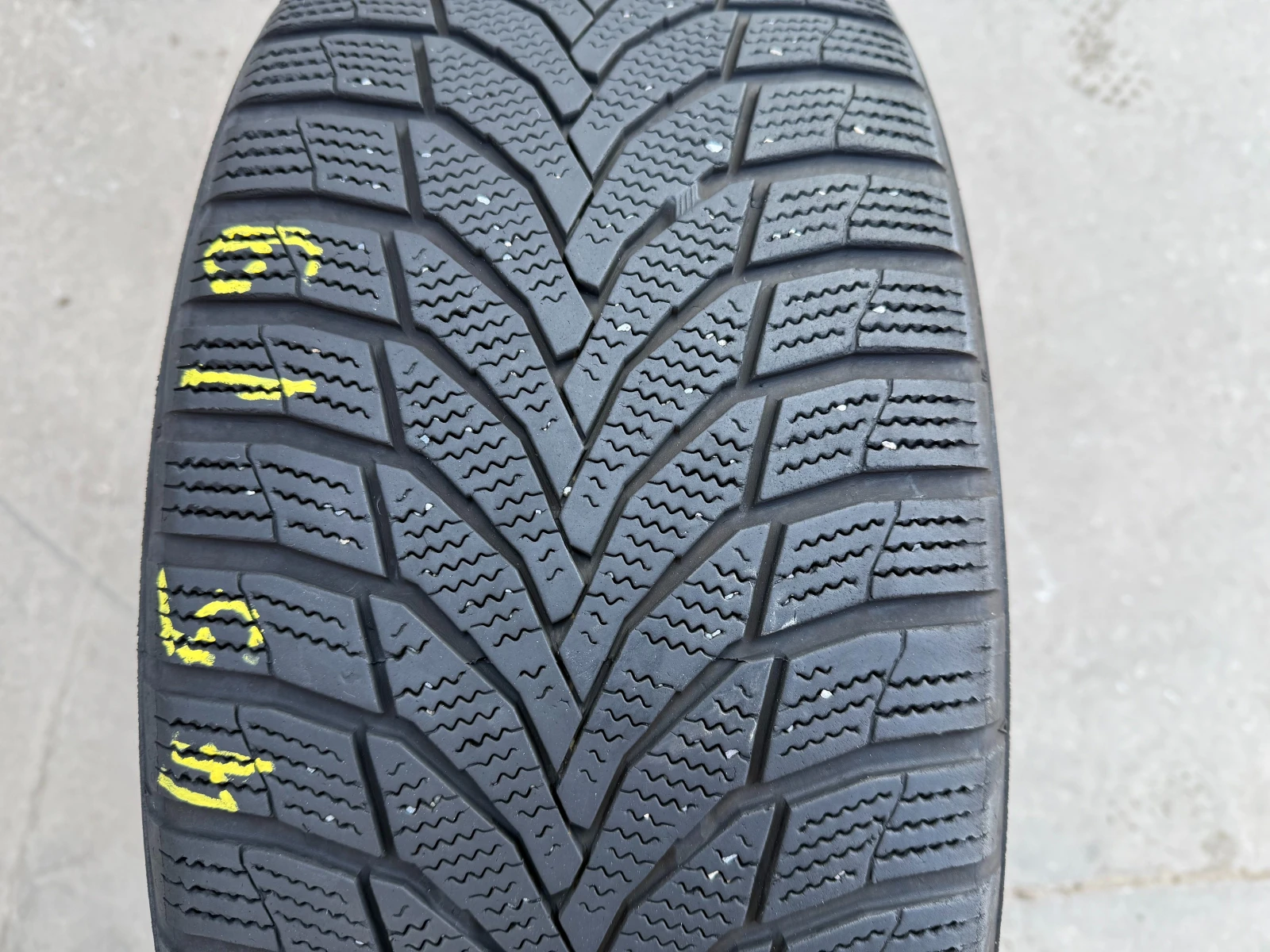 ���� 245/45R19 | Mobile.bg � ����������� 3