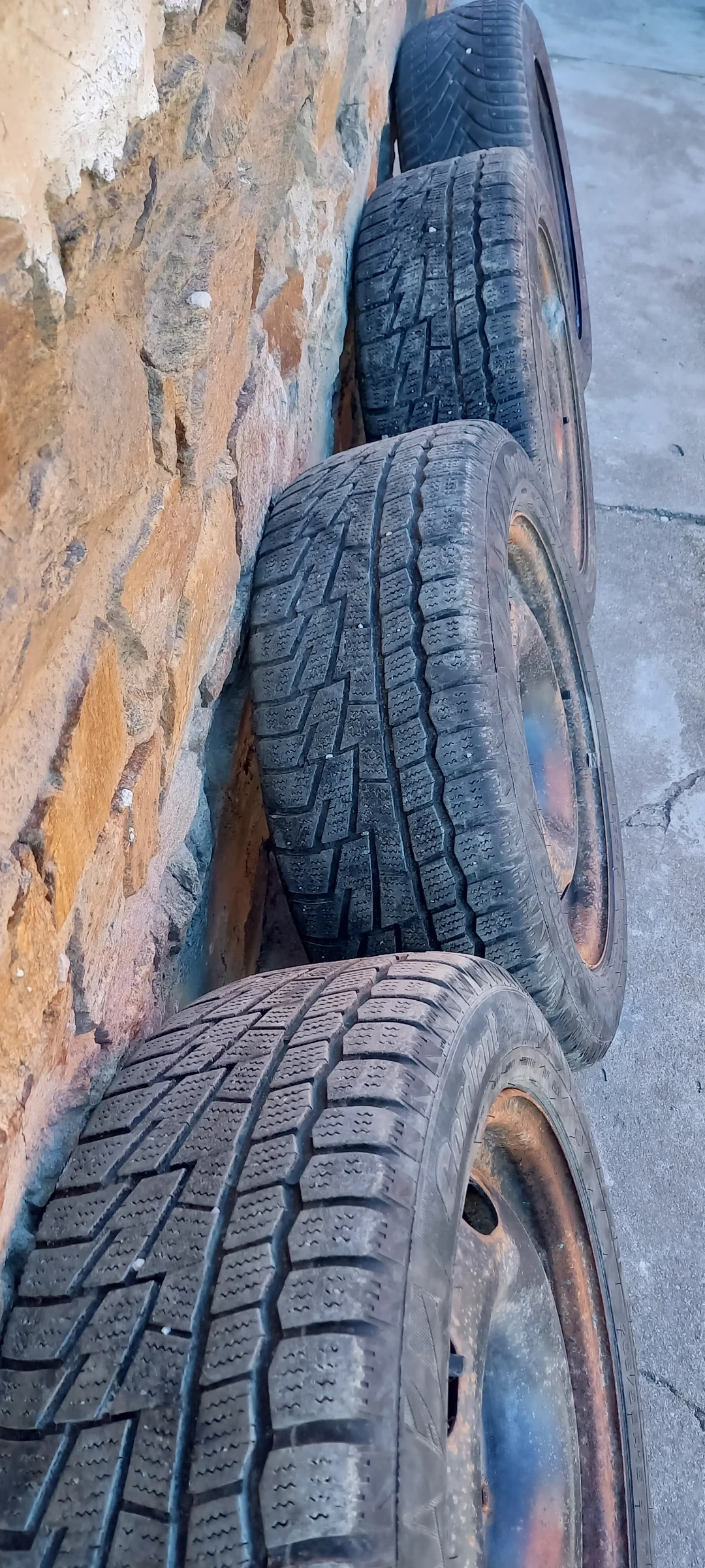 ���� � ������ 205/55R16 �� Peugeot 307 | Mobile.bg � ����������� 2