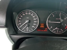 BMW 320 2.0 D E91 Facelift, снимка 10