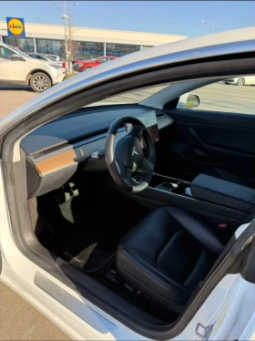 Tesla Model 3, снимка 7