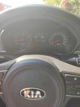 Kia K5 Оптима, снимка 6