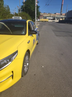 Kia K5 Оптима, снимка 4