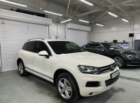 VW Touareg 3.0TDI ОБСЛУЖЕН, НА ПРУЖИНИ, 2 КОМПЛЕКТА ДЖАНТИ, снимка 1