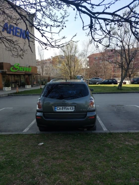 Toyota Corolla verso 2.2 D4D Кожа нави - 5500 лв. - 50513665 8