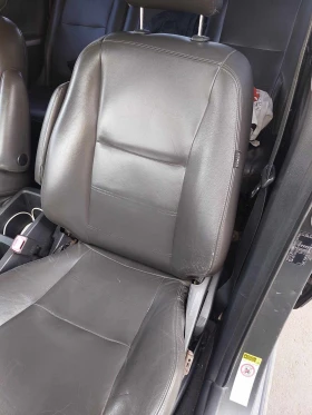 Toyota Corolla verso 2.2 D4D Кожа нави - 5500 лв. - 50513665 12