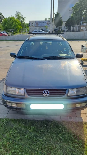 Обява за продажба на VW Passat 1.6I ~2 500 лв. - изображение 1