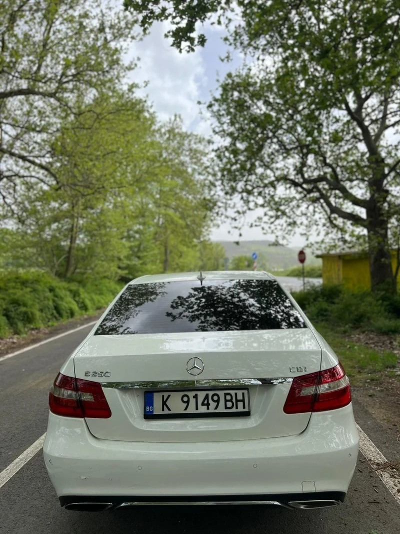 Mercedes-Benz E 250 CDI, снимка 4 - Автомобили и джипове - 45484846