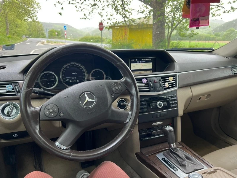 Mercedes-Benz E 250 CDI, снимка 6 - Автомобили и джипове - 45484846