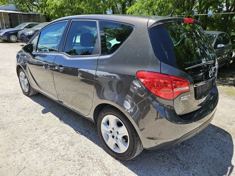 Opel Meriva 1.6cdti euro6, снимка 6 - Автомобили и джипове - 46056215