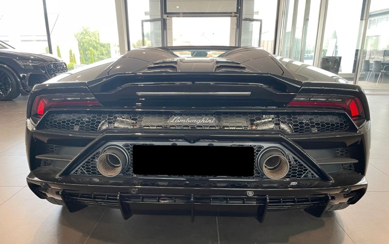 Lamborghini Huracan EVO Spyder = Carboceramic Brakes= Гаранция, снимка 3 - Автомобили и джипове - 46461194