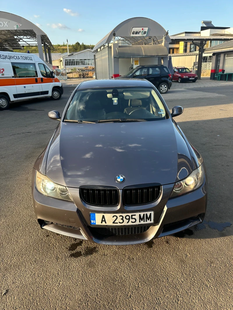 BMW 320 M pack Shadow line, снимка 6 - Автомобили и джипове - 47498847