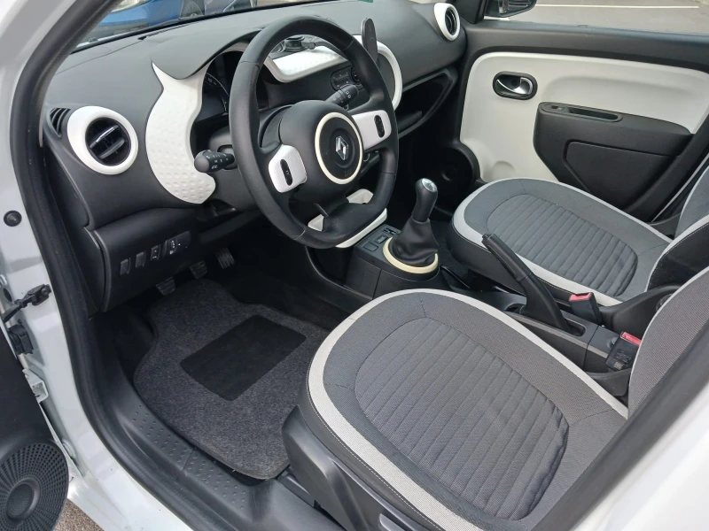 Renault Twingo 1.0, снимка 7 - Автомобили и джипове - 48152114