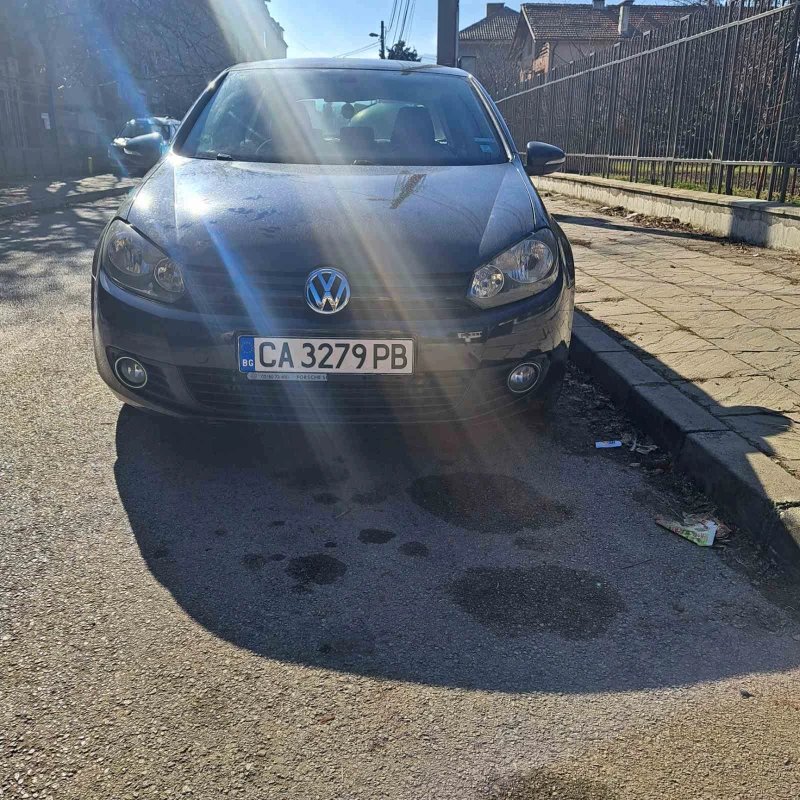 VW Golf, снимка 2 - Автомобили и джипове - 49066496