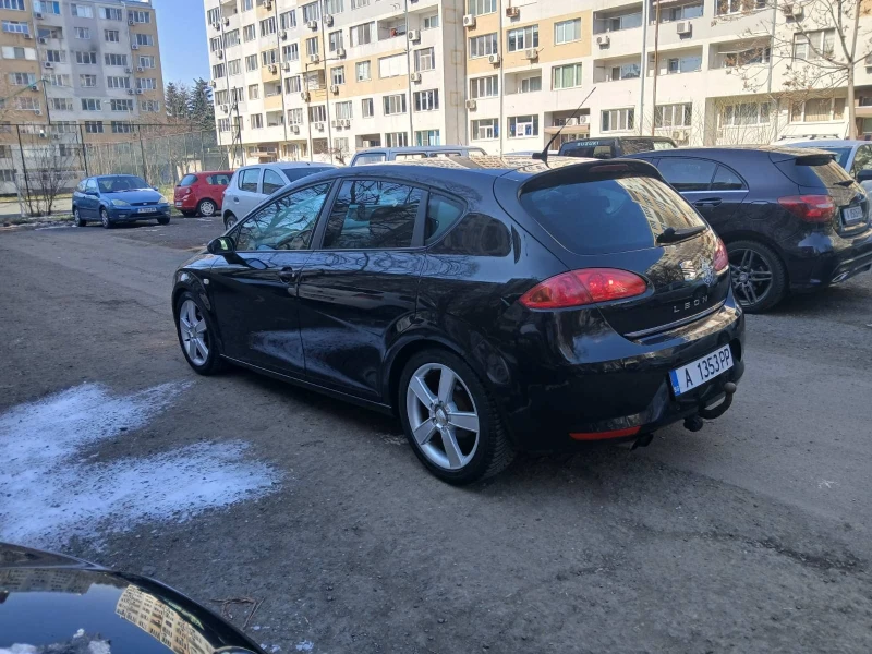 Seat Leon Бензин , снимка 6 - Автомобили и джипове - 49312471