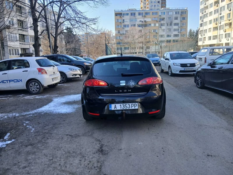 Seat Leon Бензин , снимка 3 - Автомобили и джипове - 49312471